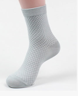 Durable Men's Bamboo Fiber Socks: Medium Thickness Style