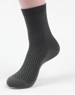 Durable Men's Bamboo Fiber Socks: Medium Thickness Style