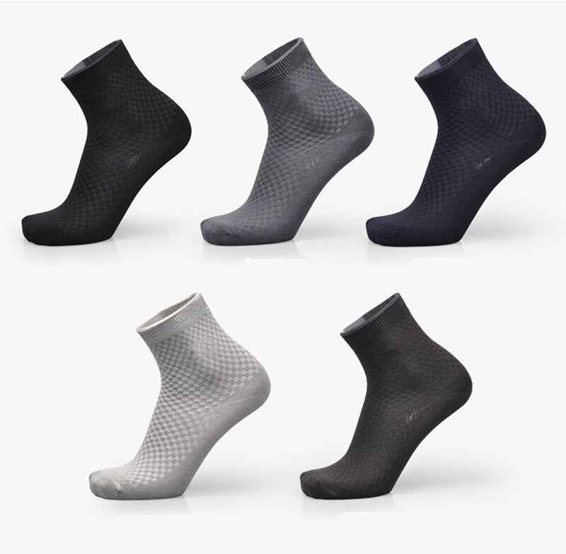 Durable Men's Bamboo Fiber Socks: Medium Thickness Style