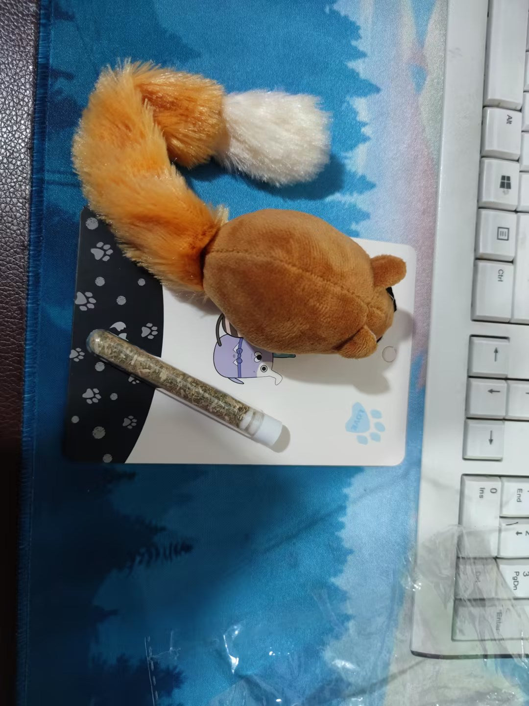 Interactive Cat Toys: Plush Mouse with Mint Refill - Multiple Colors